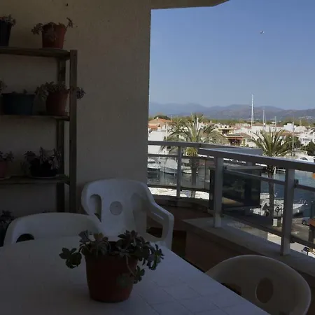 Apartment Nautic Empuriabrava *