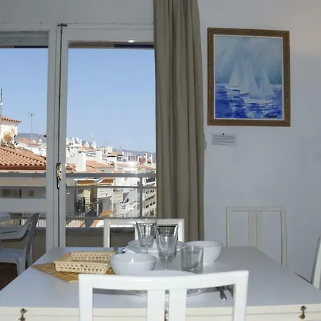 Apartment Nautic Empuriabrava