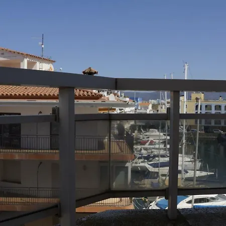 Nautic Empuriabrava Lägenhet *